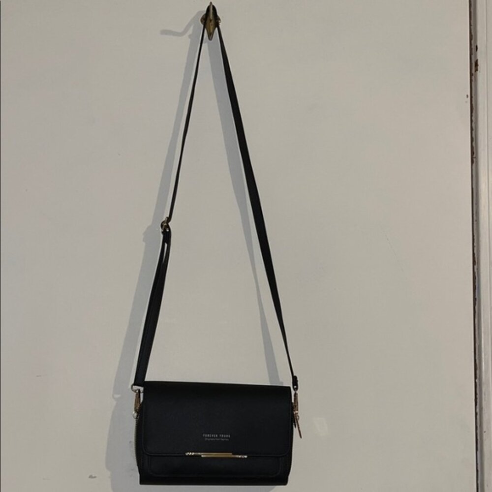 Forever Young Elegant Black Crossbody Bag